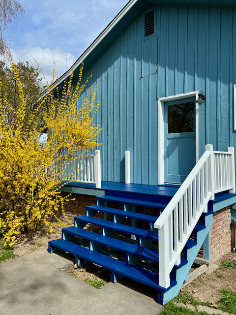 Porch steps repainted in blue