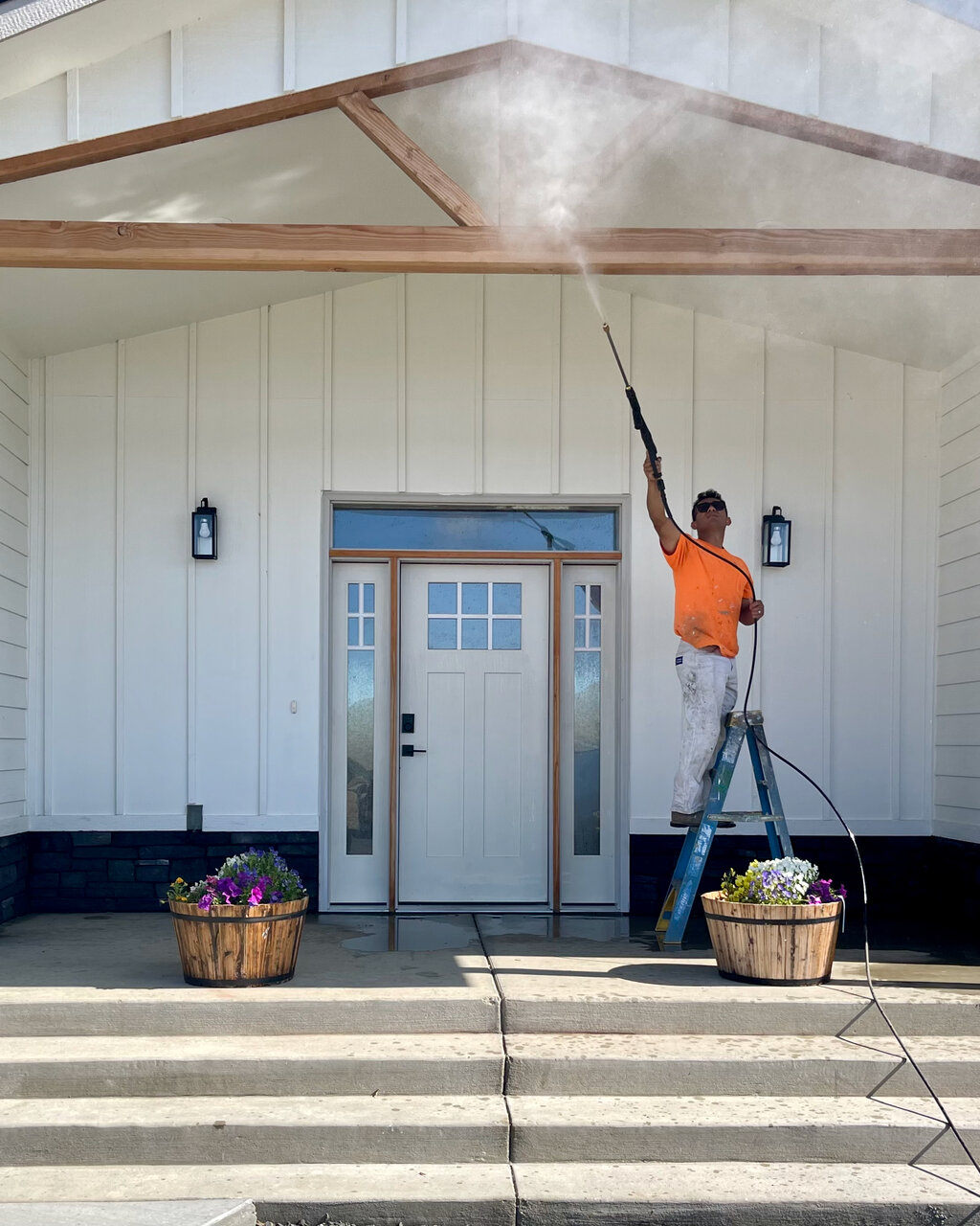 Power washing